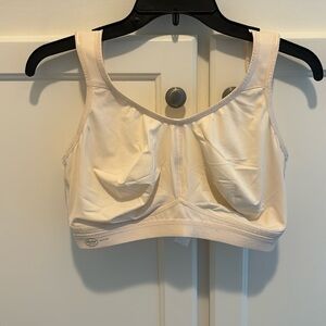 Anita Active| Light and Firm Sports Bra